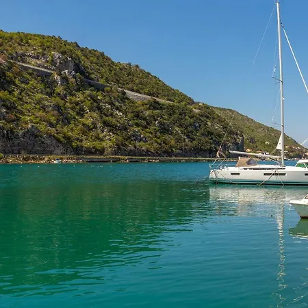 Hedera Estate, Hedera A24 Διαμέρισμα Mokošica